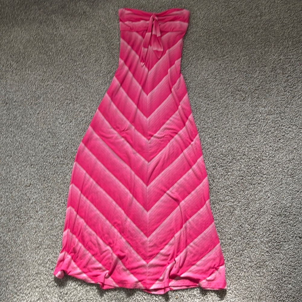 Strapless bebe dress